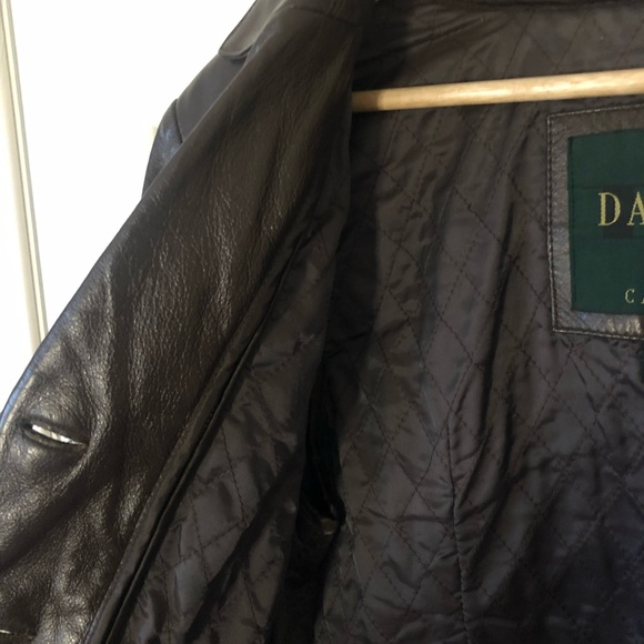 ✿ 90’s Danier Brown Leather Jacket Size 6 - Picture 6 of 7